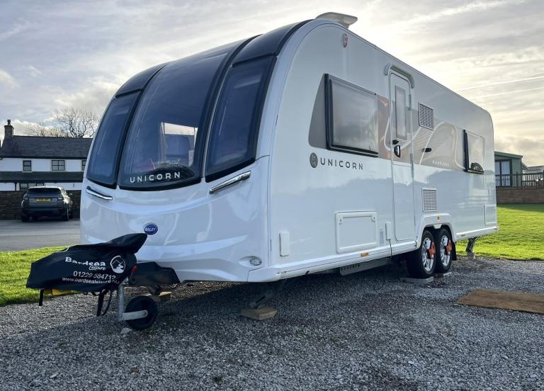 2023 Bailey Pamplona 4 berth Island Bed Twin Axle
