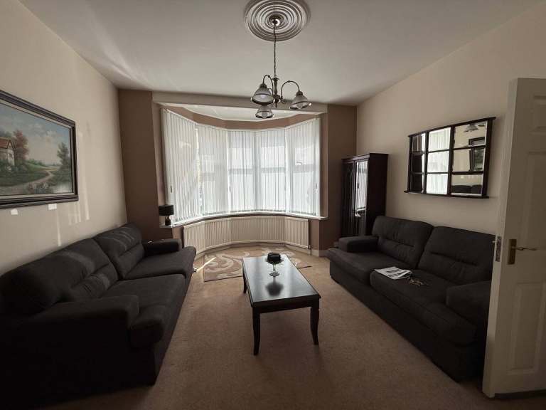 A beautifully presented and exceptionally spacious three-bedroom family home situated on Wards Road.