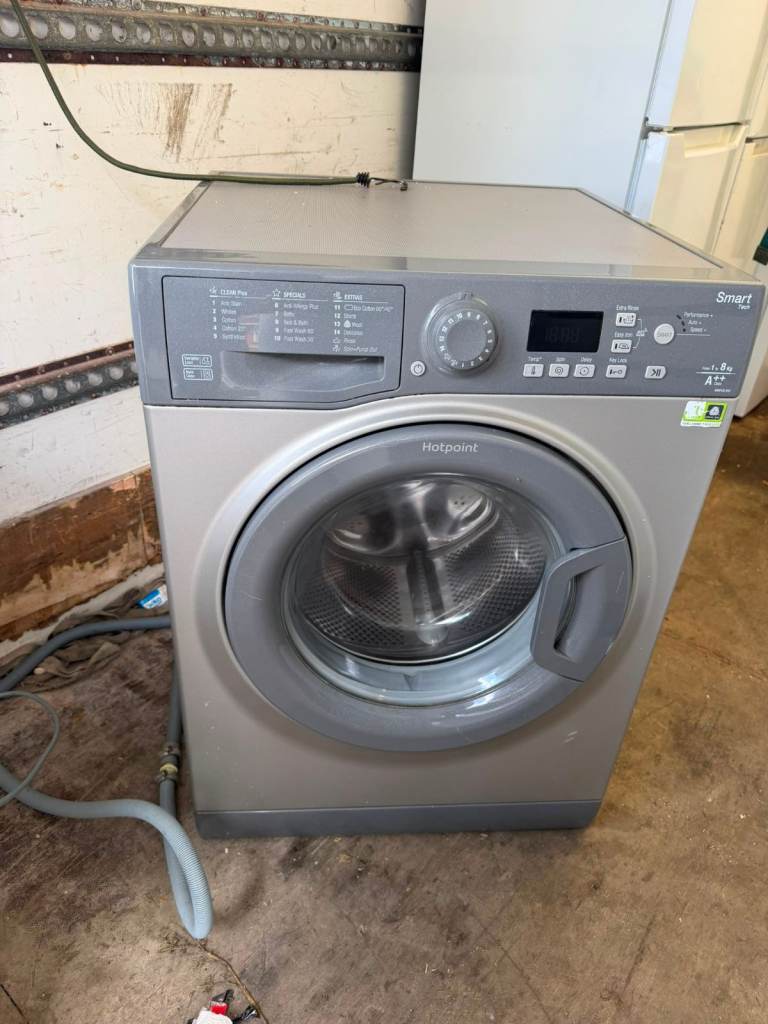 Hotpoint Smart S Washing Machine – Grey, Good Condition - Perfectly working - Cash on delivery 