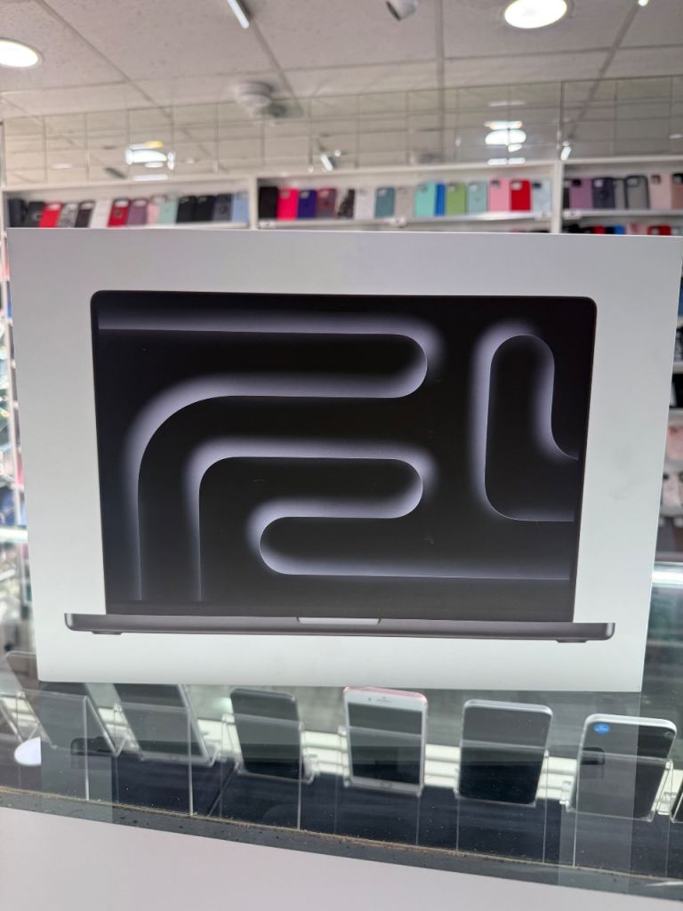 Apple MacBook Pro 16.2” M5 PRO