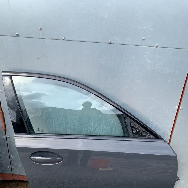 BMW 3 SERIES G20/21 DRIVERS FRONT BHARE DOOR  IN GREY 