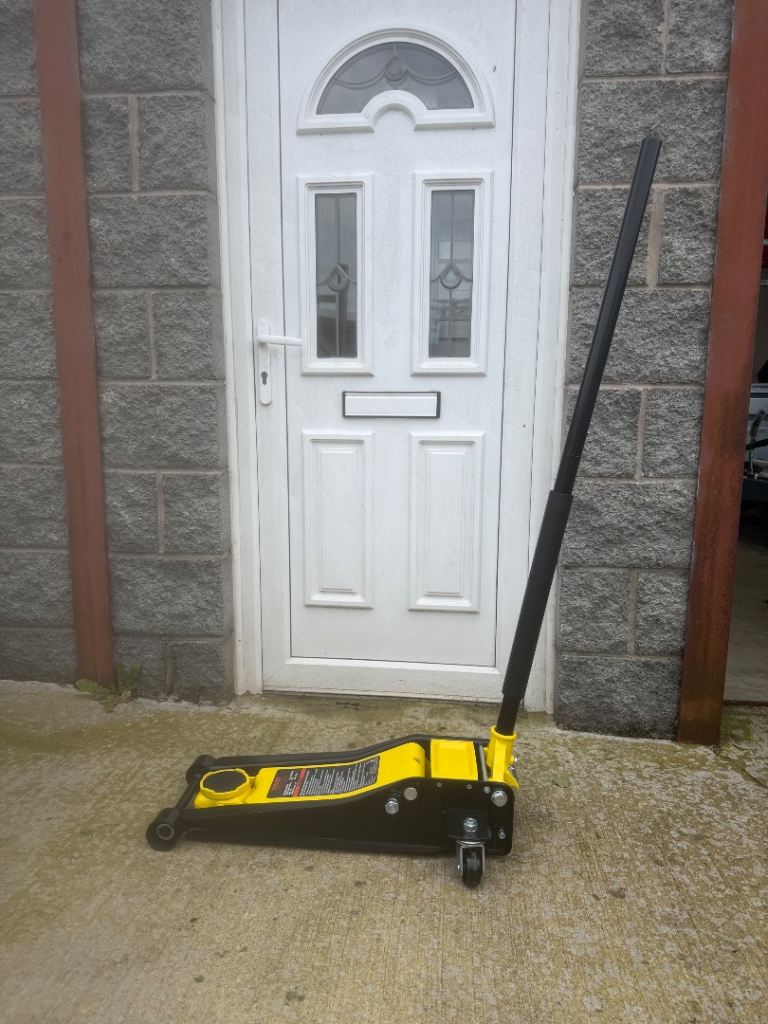 Car Jack - 3 Tonne - New (Low profile)