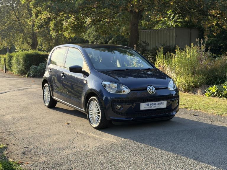 VOLKSWAGEN UP! 1.0 High up! 2013