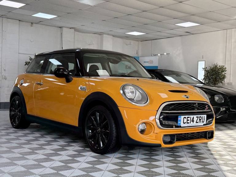 2014 MINI Hatch 2.0 Cooper S Hatchback 3dr Petrol Manual Euro 6 (s/s) (192 ps) Hatchback Petrol M...