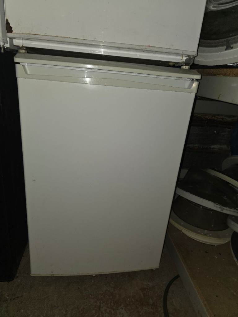 White Undercounter Fridge – Good Condition, Clean