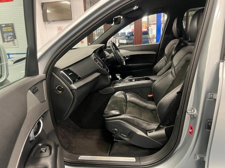 2016 Volvo XC90 R-DESIGN POWERPULSE 2.0D5 235PS AUTO 7 SEAT AWD 4X4 ESTATE EURO 6 ------- ESTATE ...