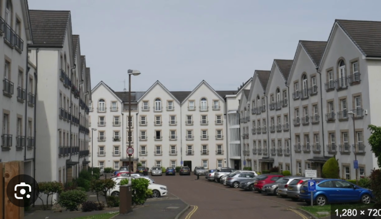  Private Parking Space Available – 2min from Haymarket – Long Term