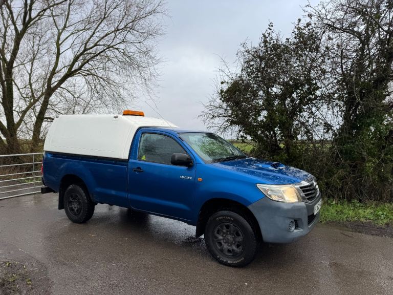 2012 Toyota Hilux 2.5L Single Cab 4x4
