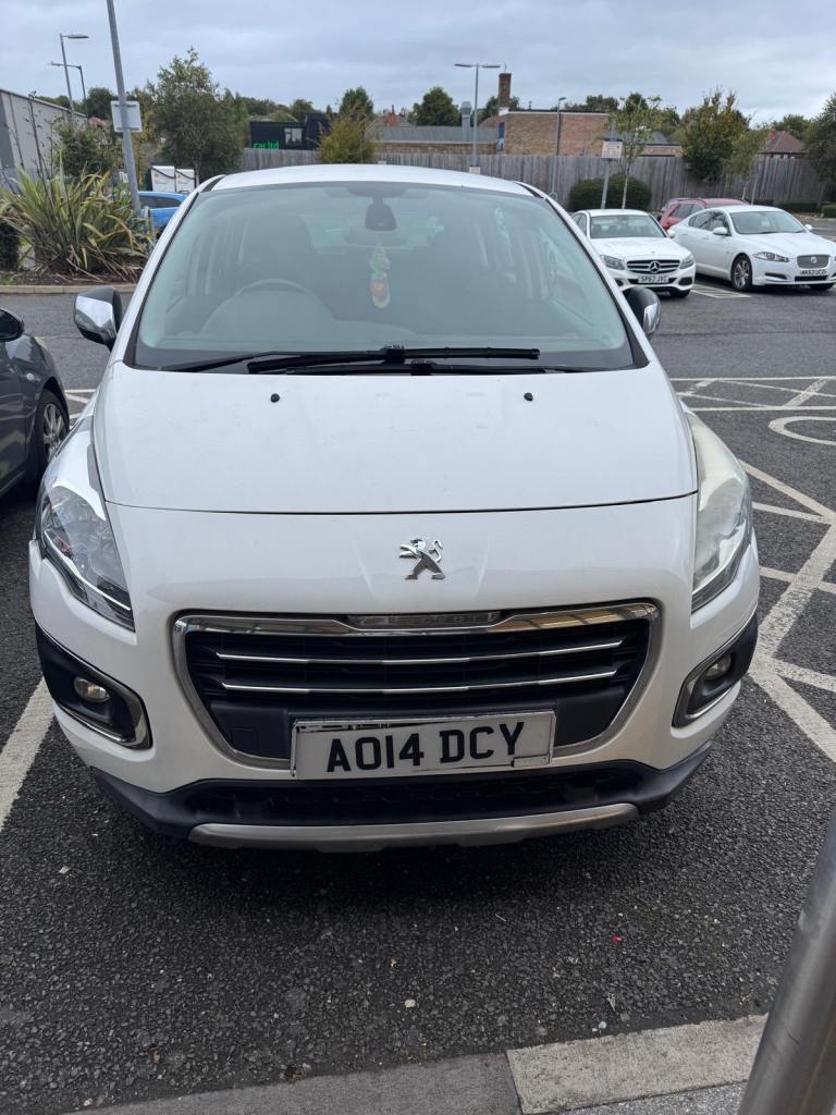 Peugeot, 3008, Hatchback, 2014, Semi-Auto, 1560 (cc), 5 doors