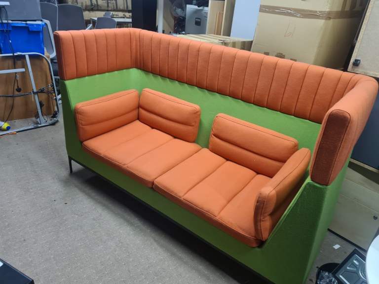 Top branded sofas and soft seating for reception and visitors