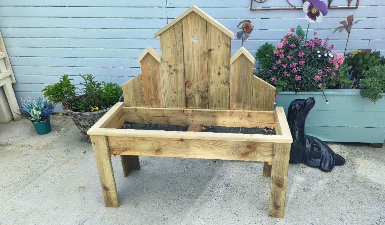 Bird house design herb planter 