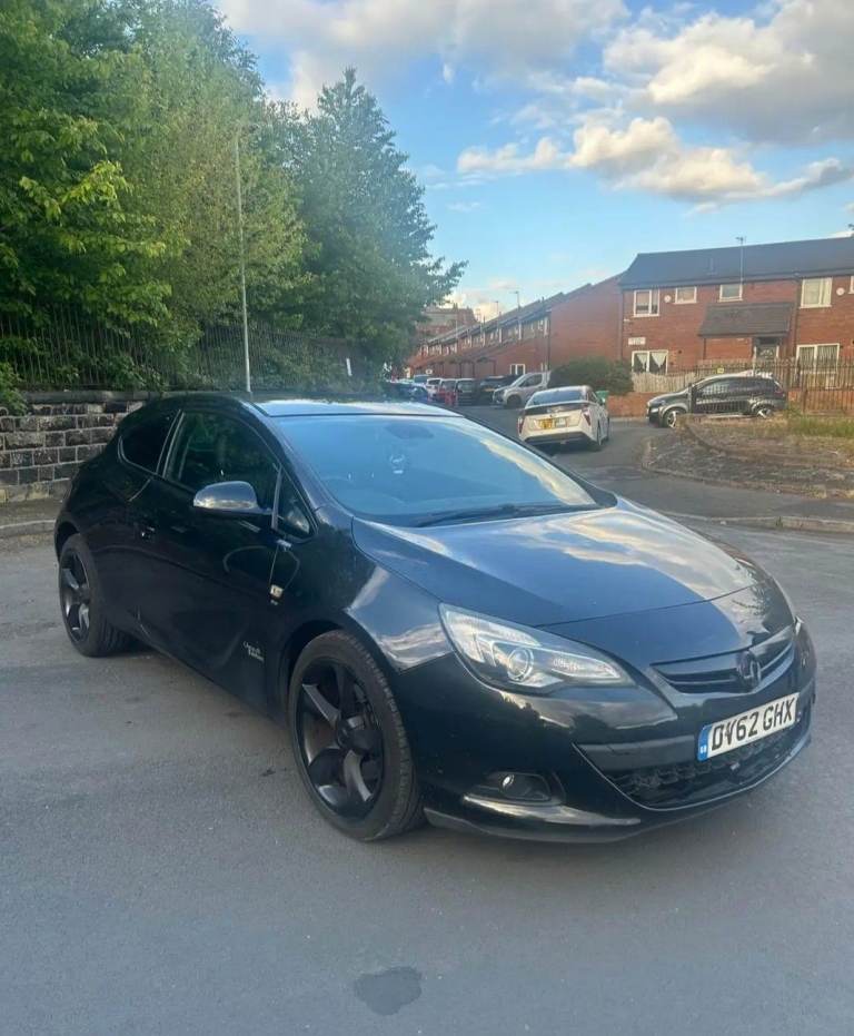 Vauxhall, ASTRA GTC, Hatchback, 2012, Manual, 1686 (cc), 3 doors