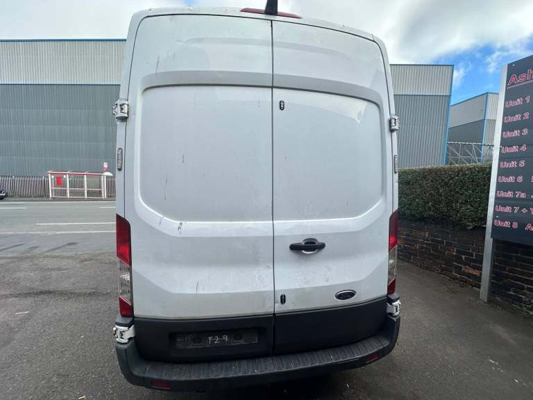 2016 FORD TRANSIT 2.2 TDCI 125PS H3 VAN BREAKING FOR PARTS