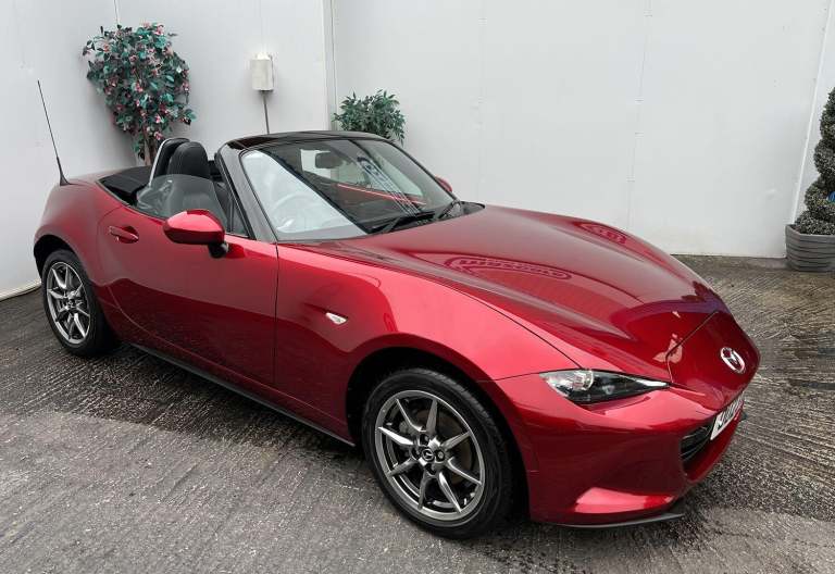 MAZDA MX-5 1.5 SKYACTIV-G Exclusive-Line 2023