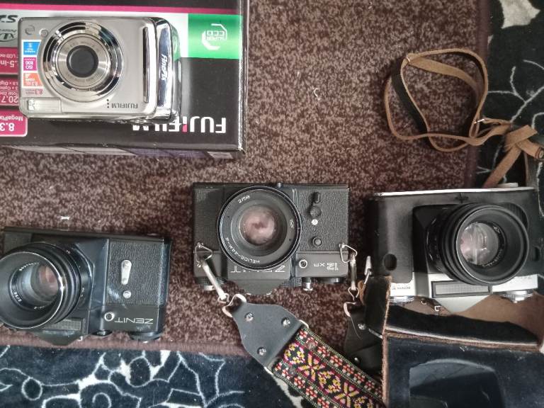 Fujifilm Digital Camera  – Good Condition 3 old cameras all good working condition ,must collect 