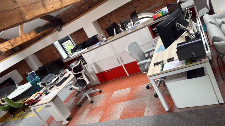 Herman Miller - Sense Desking and Stem Storage 