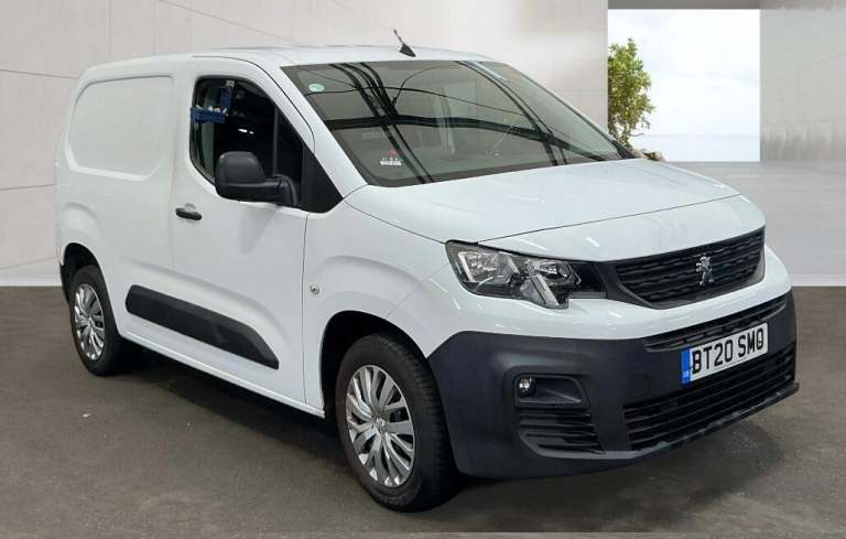 Peugeot Partner 1.2 1000 PureTech Professional Standard Panel Van SWB Euro 6 (s/s) 5dr Petrol Manual