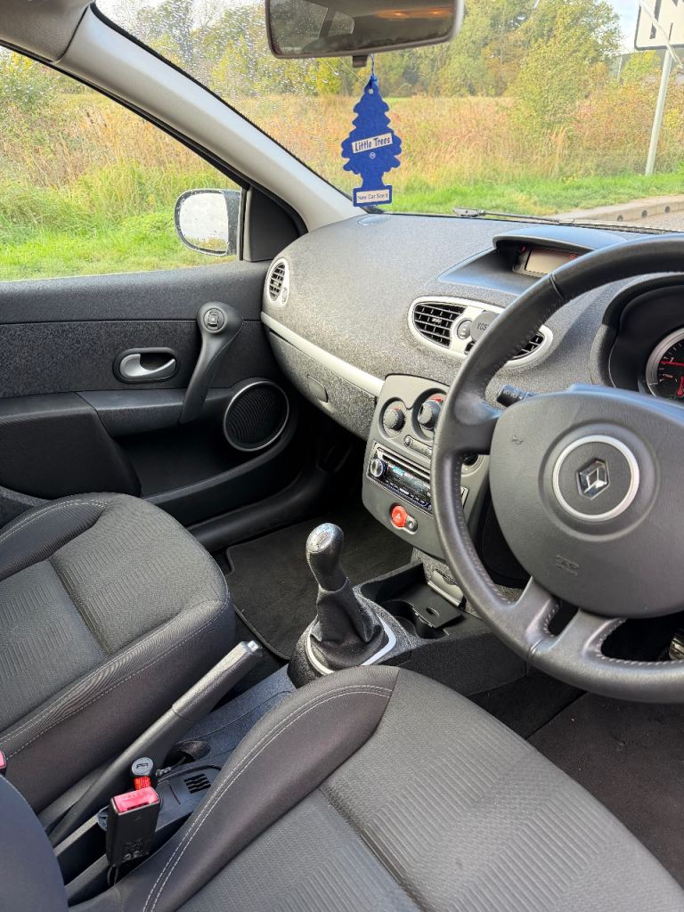 Renault, CLIO, Hatchback, 2010, Manual, 1461 (cc), 5 doors
