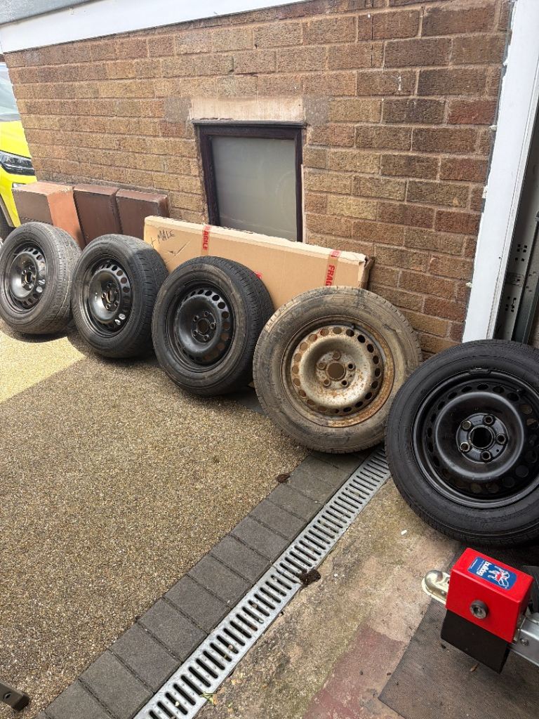 VW T6 wheels and tyres 