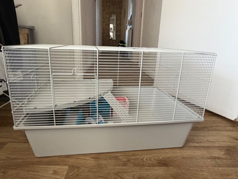 Hamster Cage With Accesories 