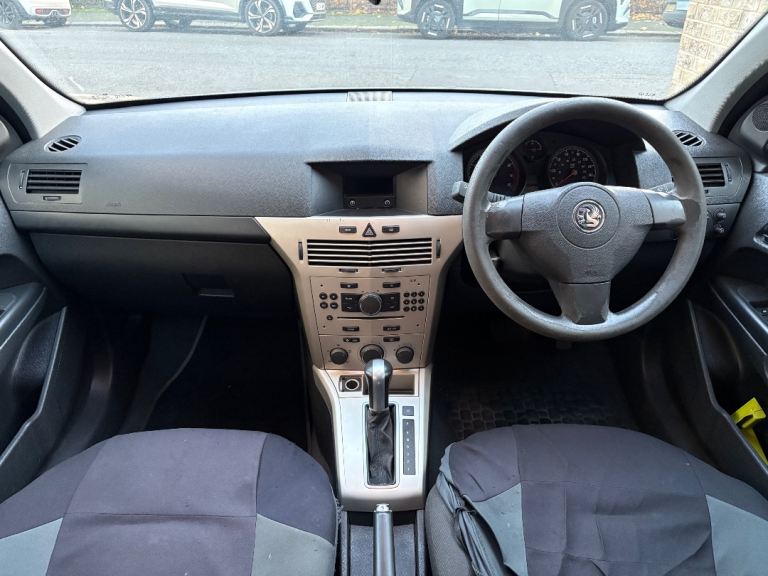 Vauxhall, ASTRA, AUTOMATIC, 2008, Lovely Drive