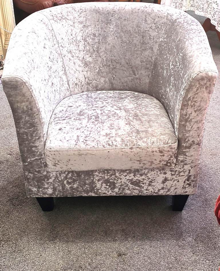 Silver Crushed Velvet Tub Chair Armchair Club Chair for Dining Living Office Room & Cafe Light Grey