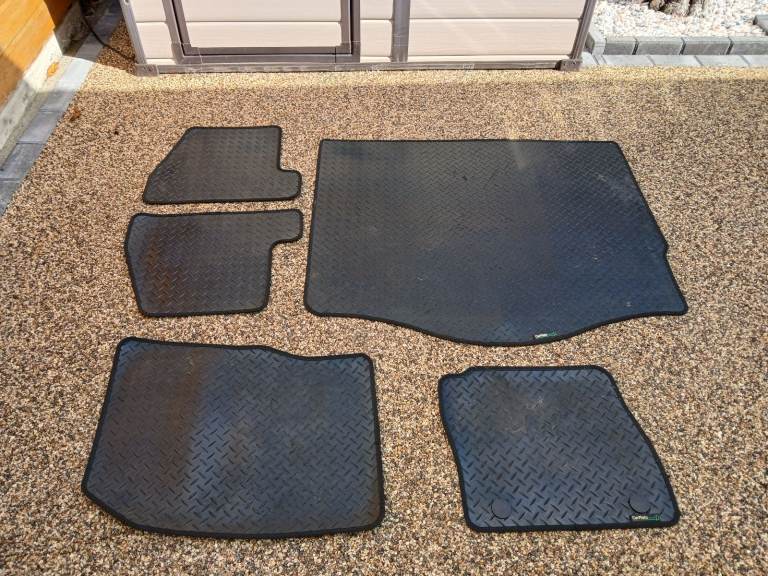 Fitted Car Matts 