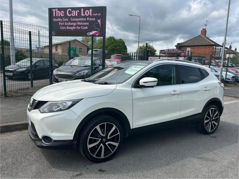 2017 Nissan Qashqai 1.5 dCi Tekna 5dr HATCHBACK Diesel Manual