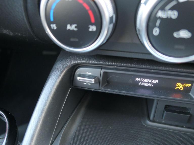 2017 Mazda MX-5 1.5 SE-L Nav 2dr CONVERTIBLE PETROL Manual