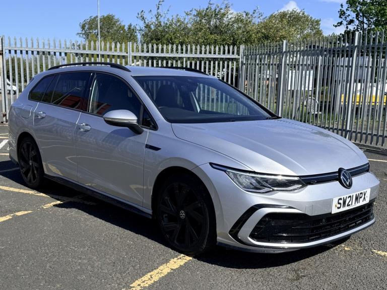 VOLKSWAGEN GOLF 1.5 TSI R-Line 2021