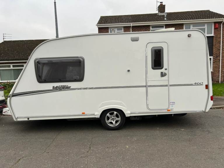 Single Axle Touring Caravan_Well Maintained_Abbey Vogue 460_2 Berth_2008_Full Kit Included