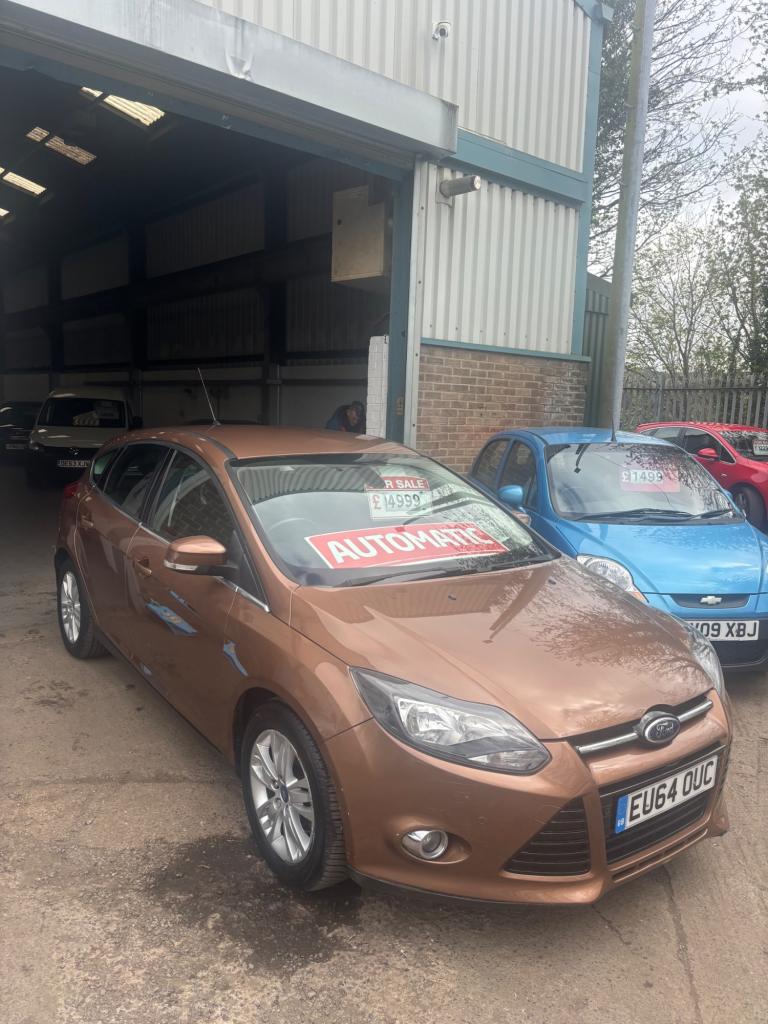 2014 Ford Focus 1.6 125 Titanium Navigator 5dr Powershift HATCHBACK Petrol Automatic