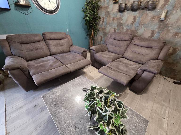 Harveys grey suede leather electric recliner 2+2 sofas