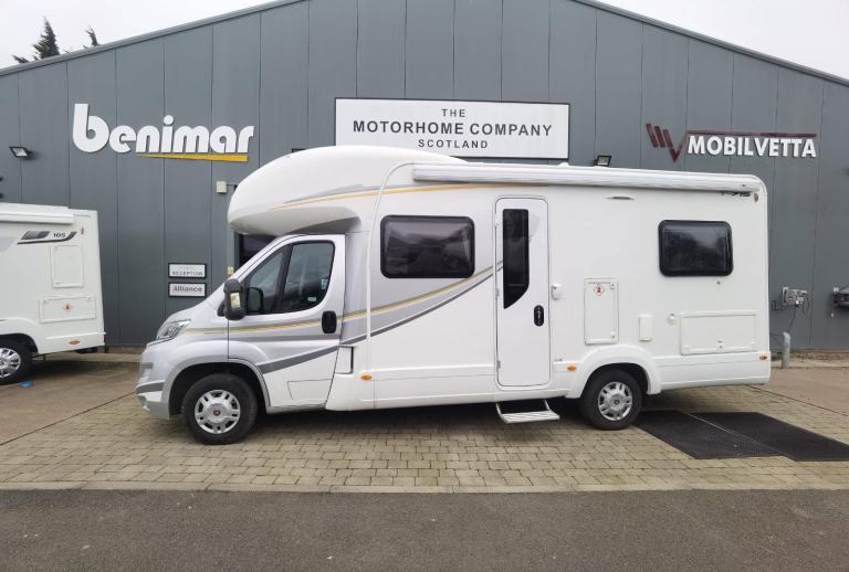 Auto-trail Tribute t-715 Motorhome