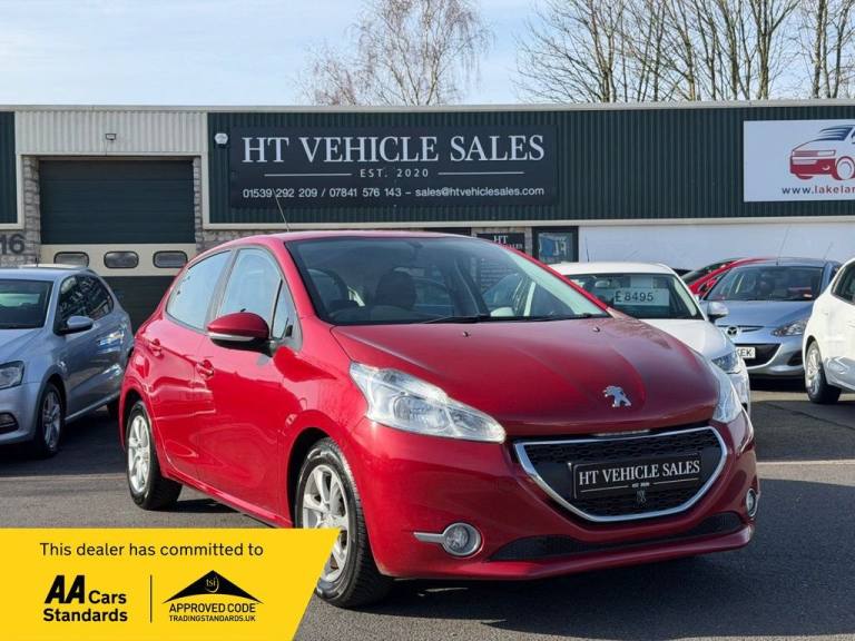 2013 Peugeot 208 1.6 e-HDi Active Hatchback 5dr Diesel Manual Euro 5 (s/s) (92 ps) Hatchback Dies...