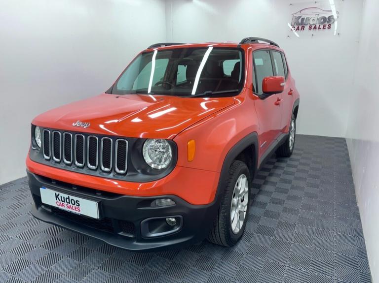 2016 Jeep Renegade 2.0 Multijet Limited 5dr 4WD - FULL LEATHER - REAR SENSORS - FSH ESTATE Diesel...
