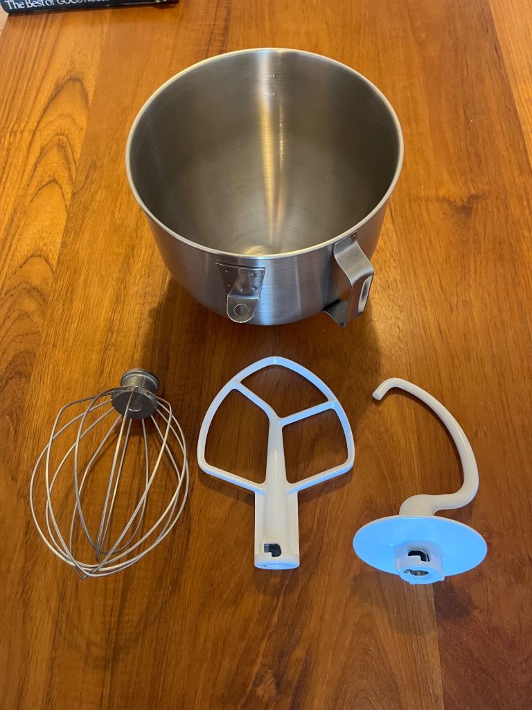 Original KitchenAid Bowl, Beater, Whisk, C Hook set + spares - 5KPM5 Heavy Duty Mixer Kitchen Aid