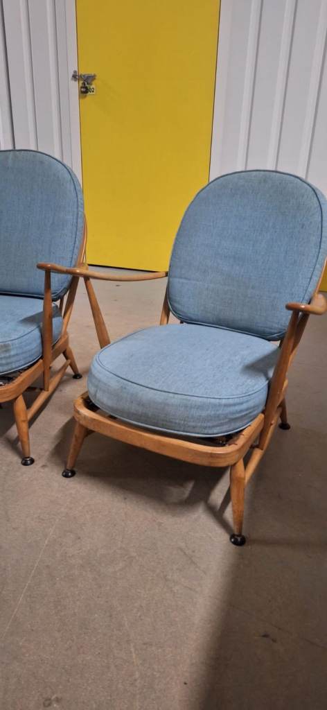Vintage ercol Windsor chairs 