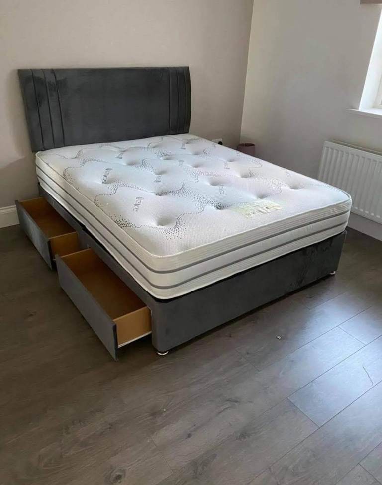 Modern Set: 4ft6 Double Divan Bed + Stylish Buttoned Headboard & Mattress 🚚 Free Delivery