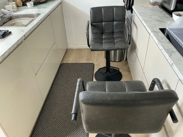 Bar stools 