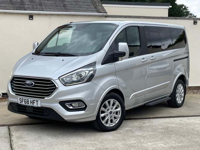 FORD TOURNEO CUSTOM Wheelchair Accessible Disabled Access Vehicle WAV MPV 2018