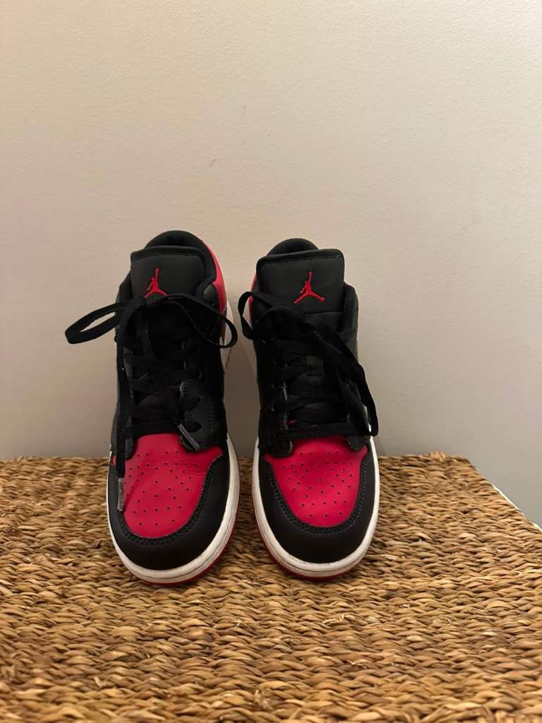 Nike Air Jordan 1 Kids Trainers