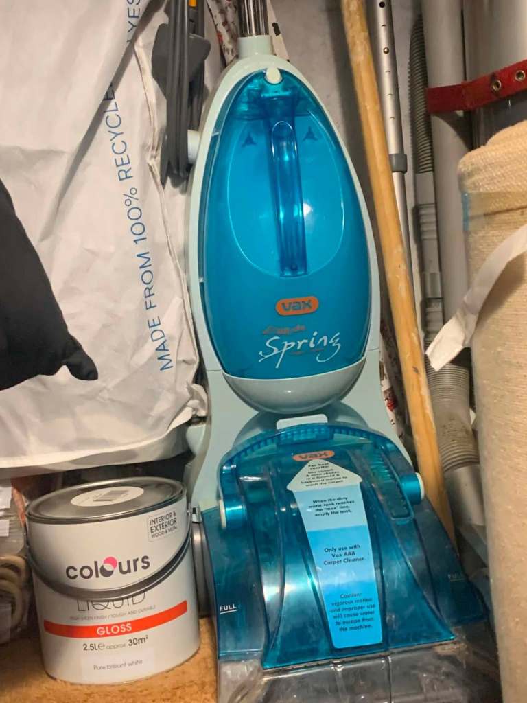 Carpet cleaner 
