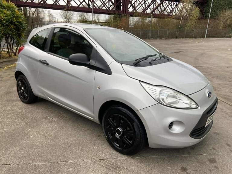 Ford, KA, Hatchback, 2013, Manual, 1242 (cc), 3 doors