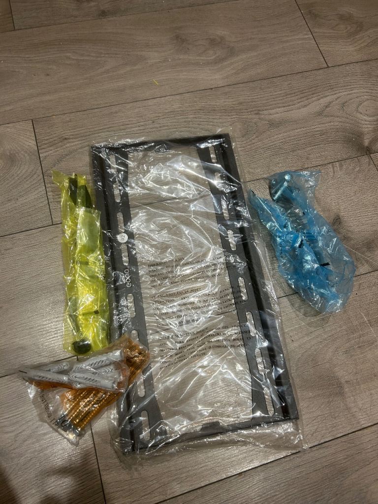 Tv wall mounting kit