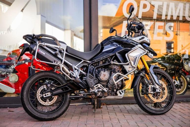 Triumph Tiger 900 RALLY PRO ! SCORPION ! EXTRAS ! STUNNING