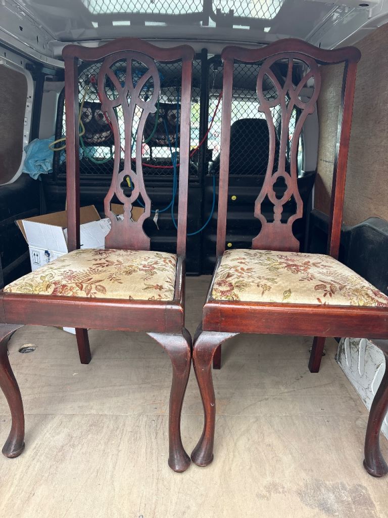 FREE Vintage Chairs x 2