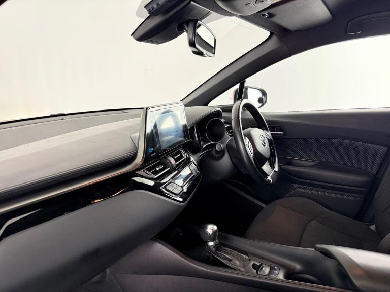 2018 Toyota C-HR 1.8 VVT-h Icon CVT Euro 6 (s/s) 5dr HATCHBACK Petrol/Electric Hybrid Automatic