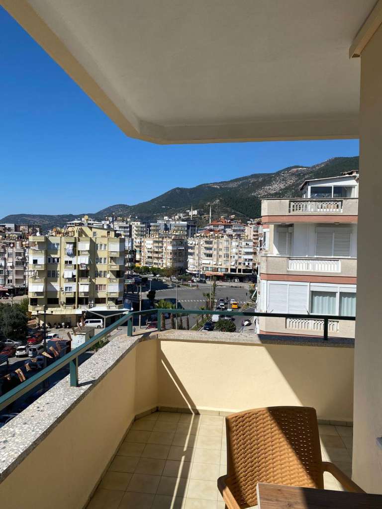 Beautiful 2-Bed Apartment in Alanya Center (Turkey) – Near Beach