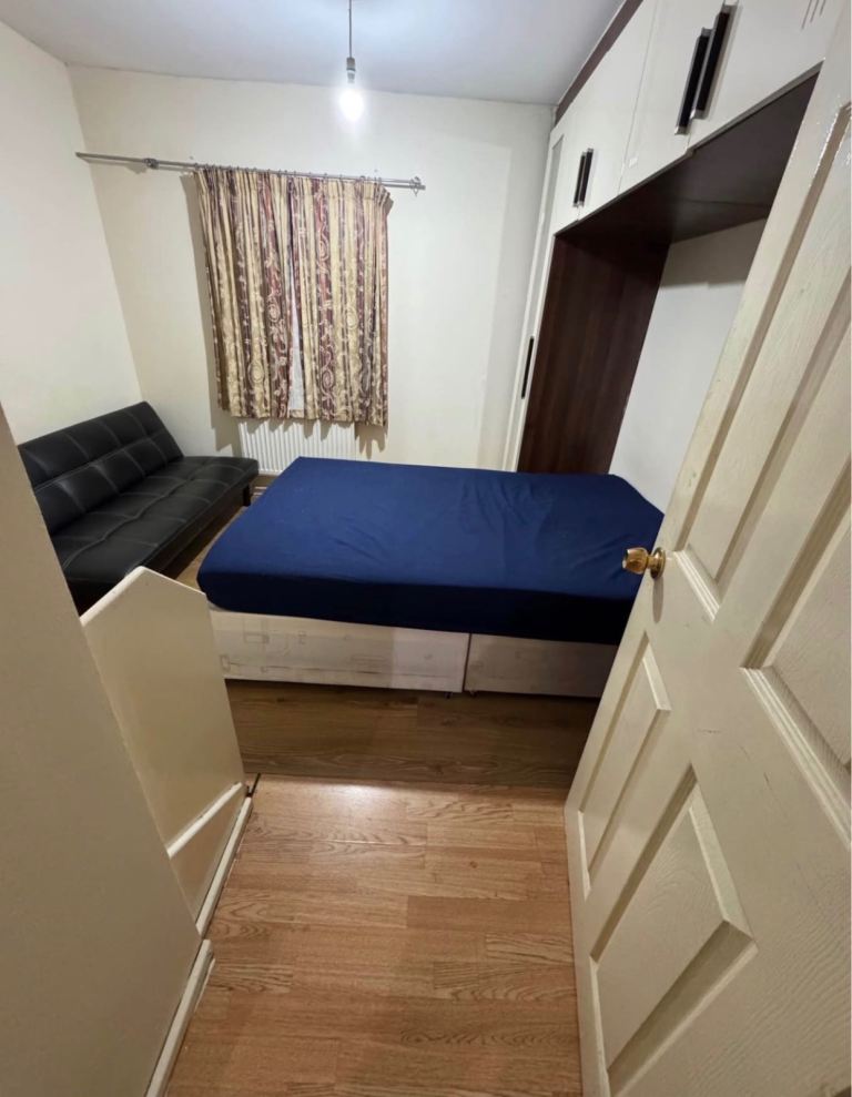 Single room for rent in hayes